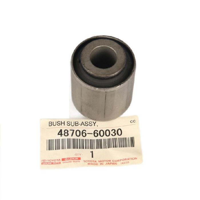 GENUINE Toyota LandCruiser 70 78 79 80 105 Series Front Panhard Rod Bush